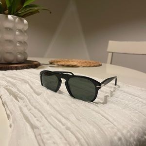 Persol 649 Aviator Sunglasses. Like new!